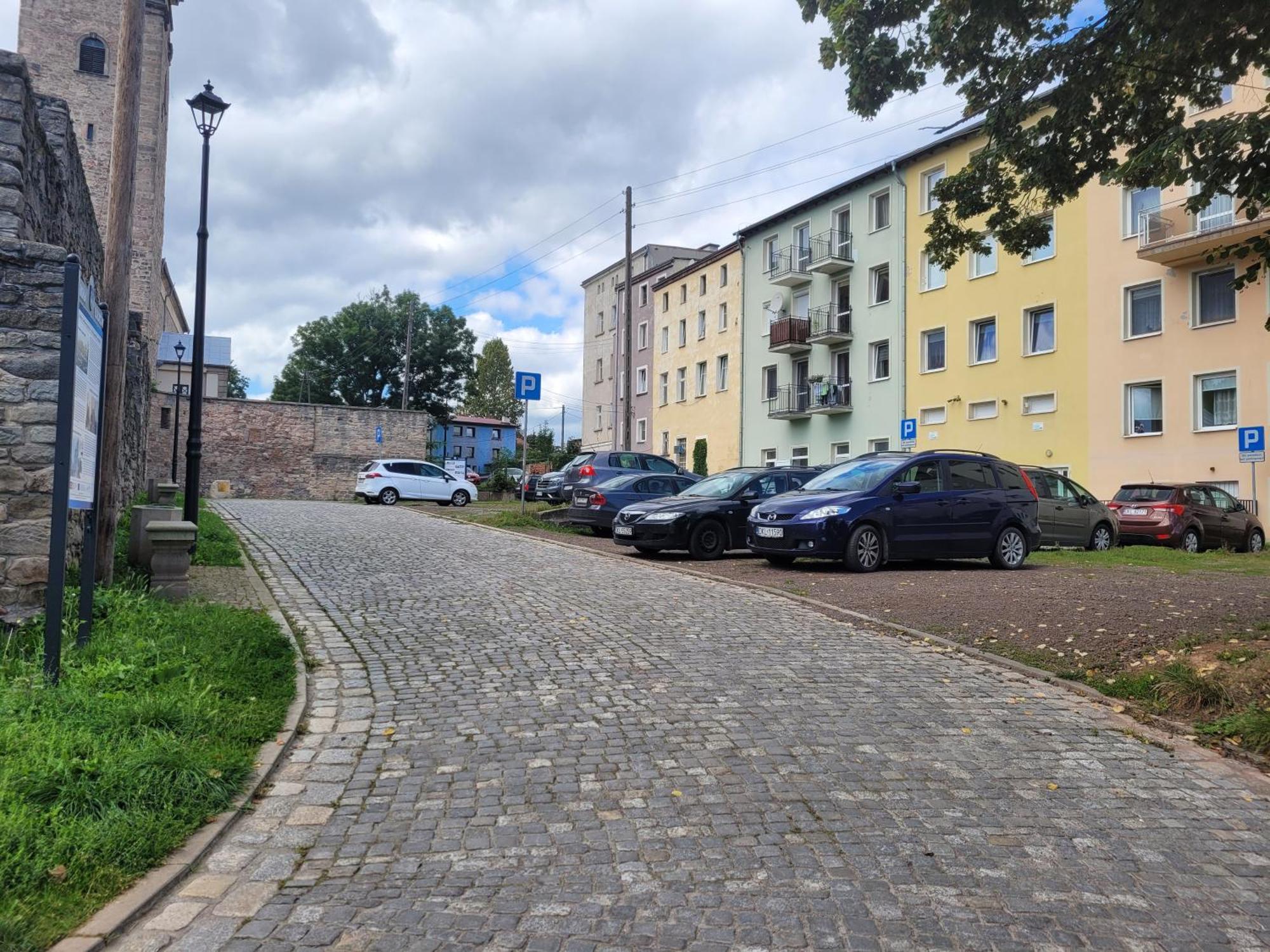 U Podnoza Gor Stolowych Apartment Radkow